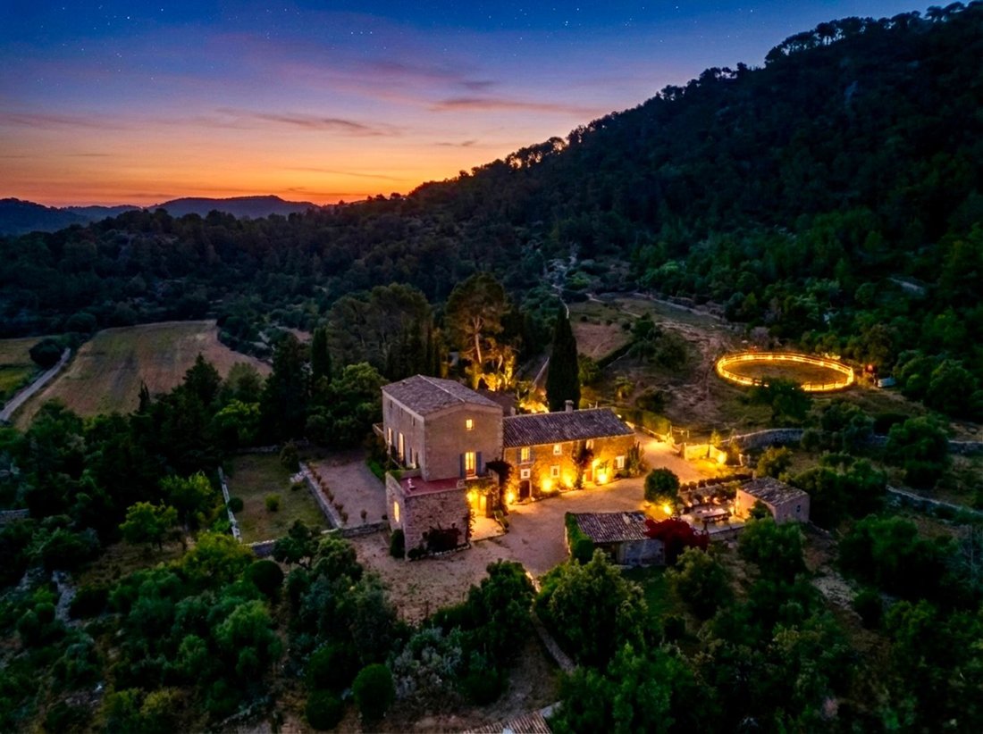 Finca in Felanitx, Balearic Islands, Spain 2 - 15760038