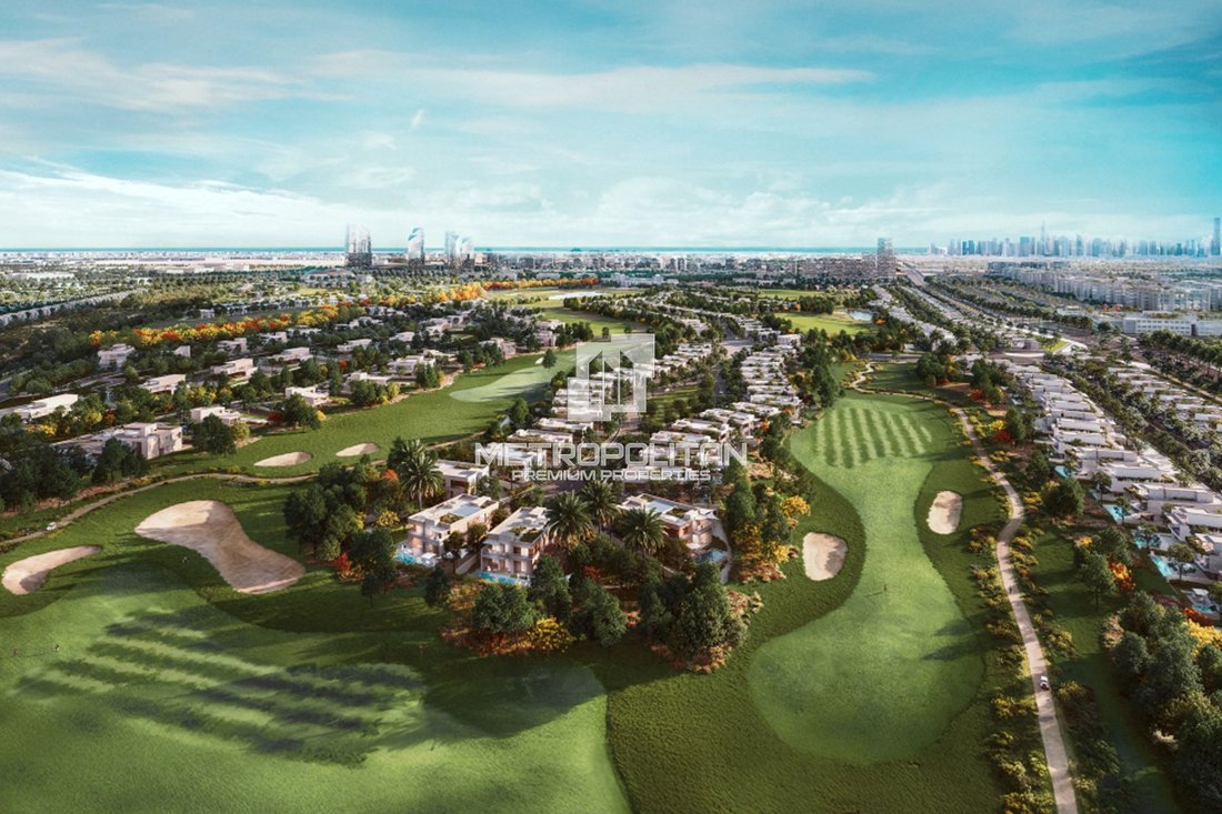 Villa in Jumeirah Golf Estates, Dubai, United Arab Emirates 3 - 17012303