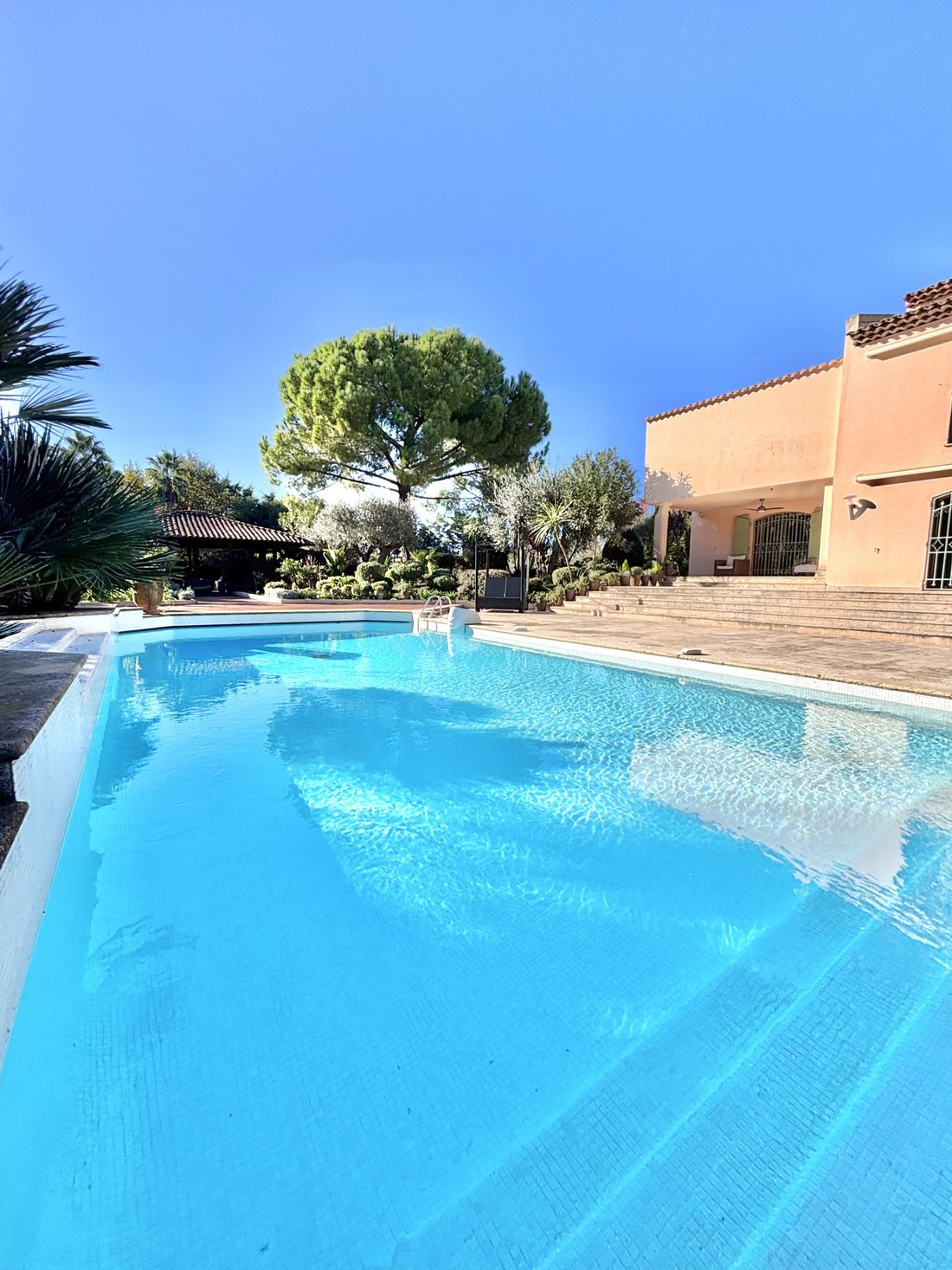Villa in Mougins, Provence-Alpes-Côte d'Azur, France 2 - 17013397