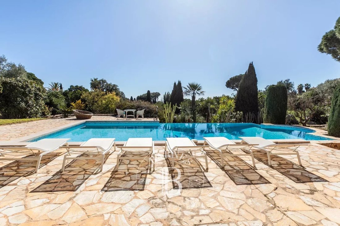 Villa in Zonza, Corsica, France 3 - 17011405