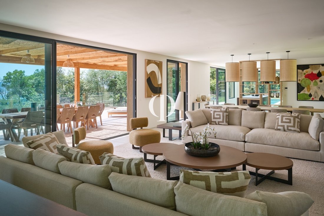 Villa in Grimaud, Provence-Alpes-Côte d'Azur, France 5 - 17010560