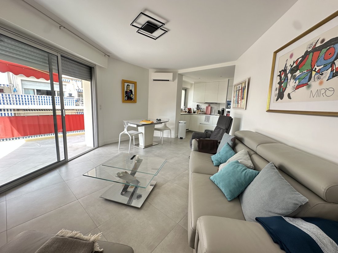 Apartment in Cannes, Provence-Alpes-Côte d'Azur, France 2 - 17013507