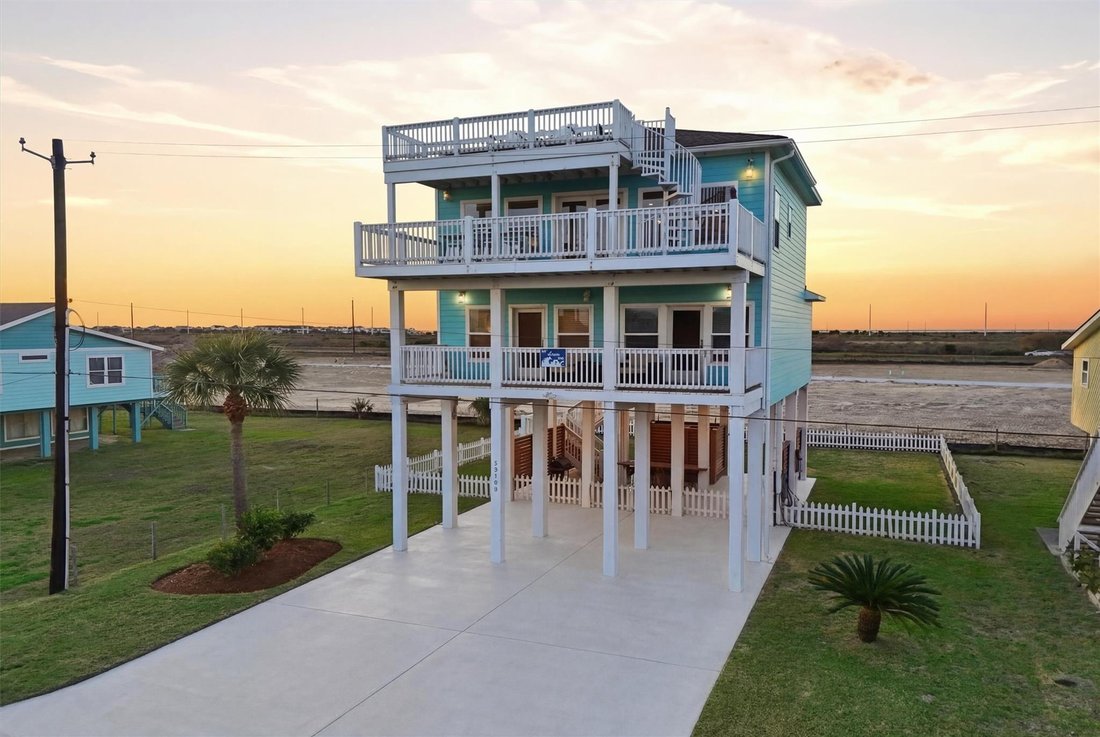 House in Galveston, Texas, United States 2 - 17014322