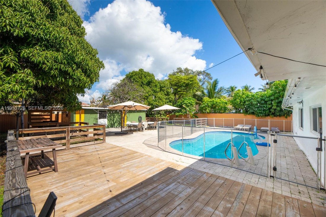 House in North Miami Beach, Florida, United States 1 - 17014251