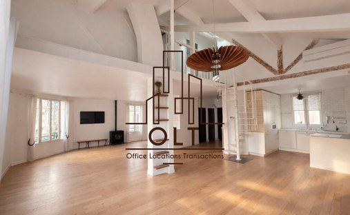 Apartment in Plateau Nord, Suresnes, France 1