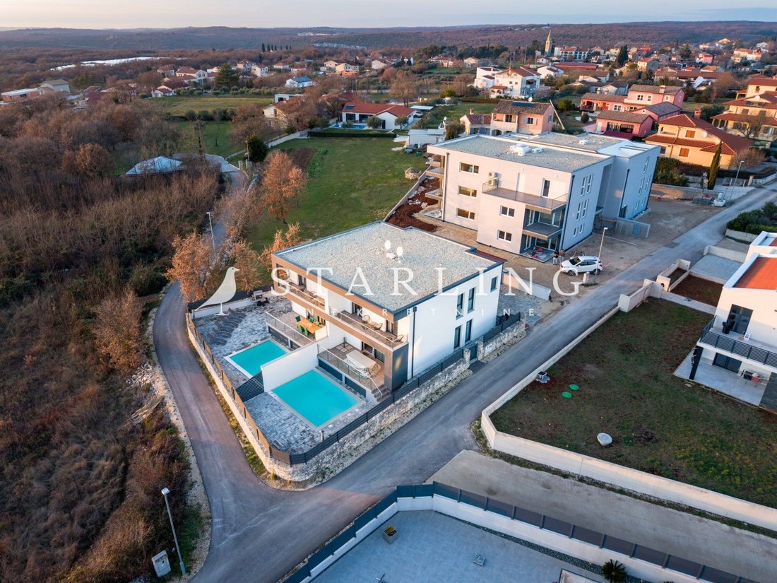House in Kanfanar, Istria County, Croatia 2 - 17015093