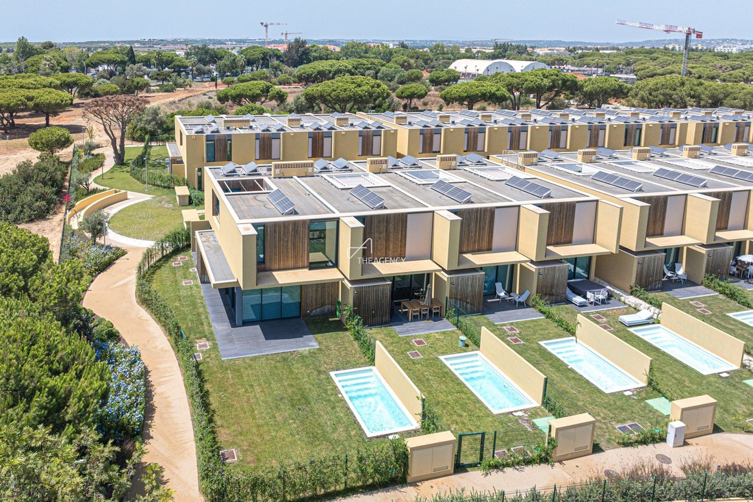 Villa in Vilamoura, Quarteira, Algarve 1 - 17013478