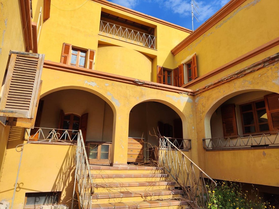 House in Historic Center, Quartu Sant'Elena, Italy 2 - 17015995
