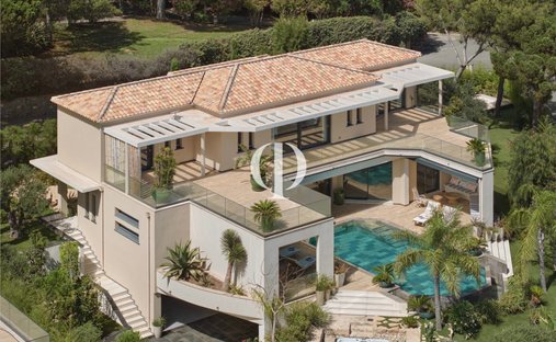 Villa in Nartelle-Noyer-Bellevue-bd des Sardinaux, Sainte-Maxime, France 1