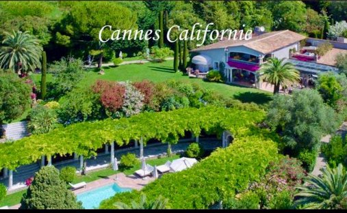 House in Cannes, Provence-Alpes-Côte d'Azur, France 1