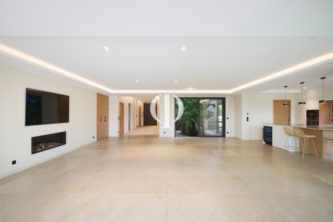 Villa in Nartelle-Noyer-Bellevue-bd des Sardinaux, Sainte-Maxime, France 4 - 17010638