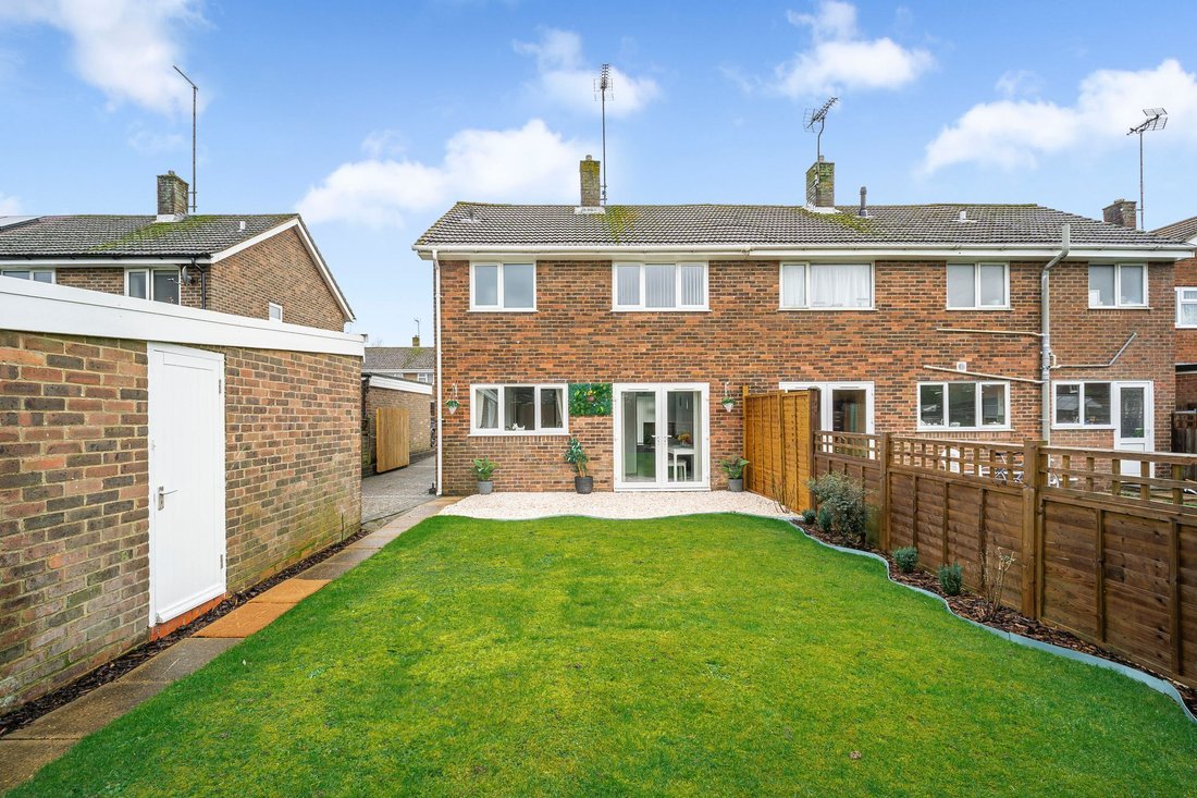 House in Burgess Hill, England 2 - 17015238