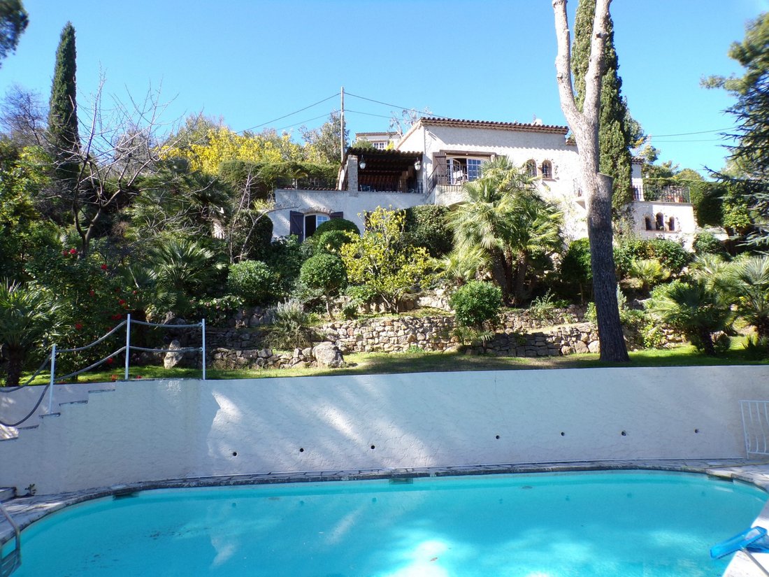 House in La Maure-Super Cannes, Vallauris, France 1 - 17012623