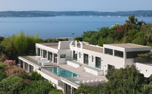 House in Nartelle-Noyer-Bellevue-bd des Sardinaux, Sainte-Maxime, France 1