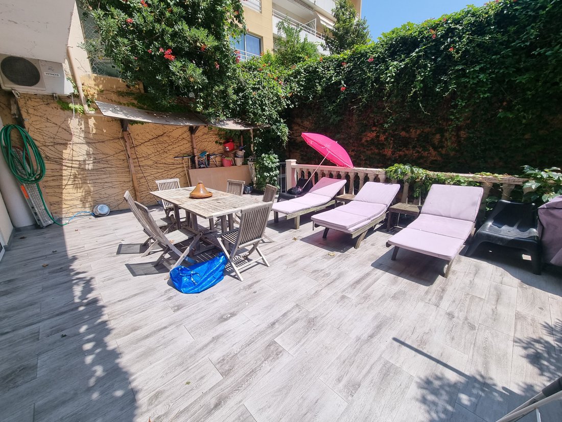 Estate in Cannes, Provence-Alpes-Côte d'Azur, France 2 - 17012958