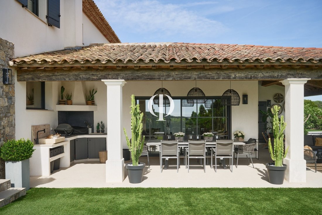 Villa in Nartelle-Noyer-Bellevue-bd des Sardinaux, Sainte-Maxime, France 3 - 17010608