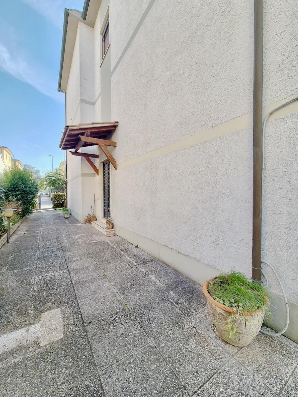 Villa in Historic Center, Pisa, Tuscany 2 - 17009943