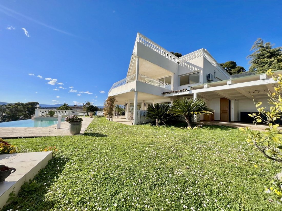 Villa in Camp Long, Cannes, France 4 - 17013299