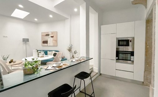 Apartment in Penha de Franca, Lisbon, Portugal 1