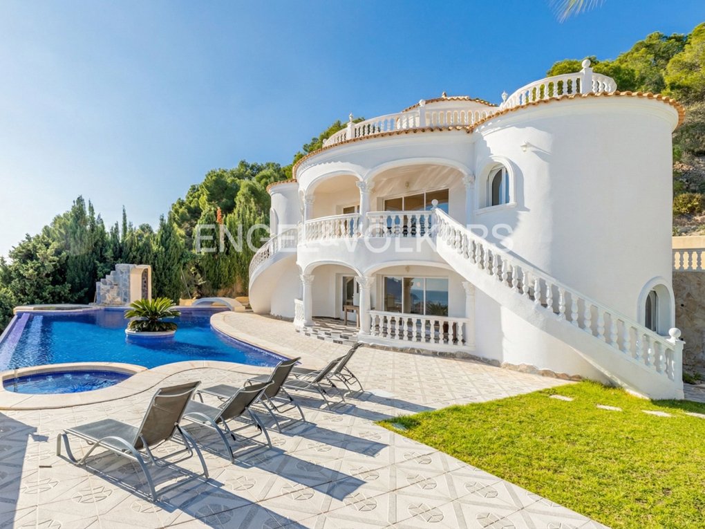 Villa in Calp / Calpe, Valencian Community, Spain 4 - 12688793