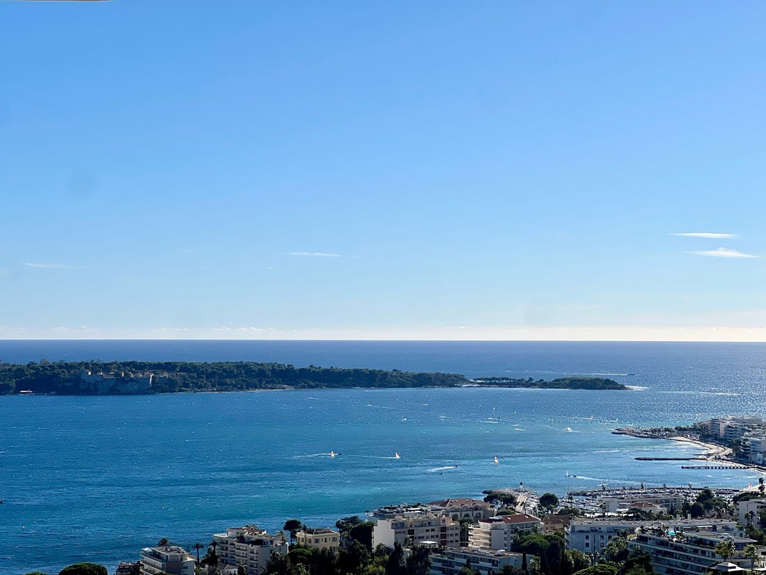 Apartment in Cannes, Provence-Alpes-Côte d'Azur, France 1 - 17013527