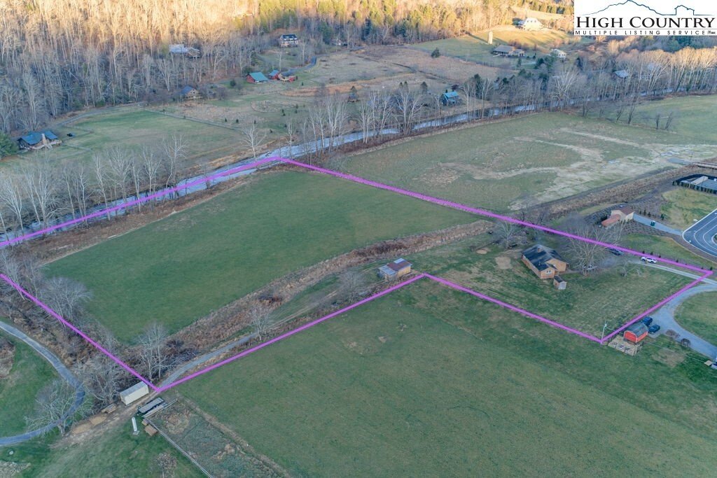 House in Sugar Grove, North Carolina, United States 4 - 17014154