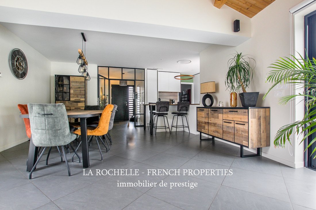 House in Dompierre-sur-Mer, Nouvelle-Aquitaine, France 5 - 17010530