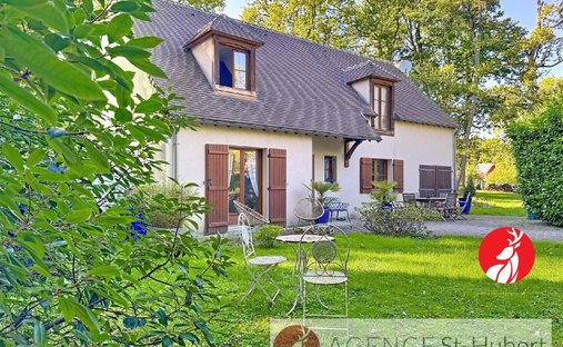 Casa a Arbonne-la-Forêt, Isola di Francia, Francia 1