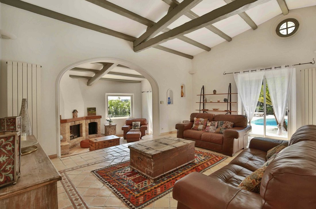 Villa in Mougins, Provence-Alpes-Côte d'Azur, France 2 - 17013322