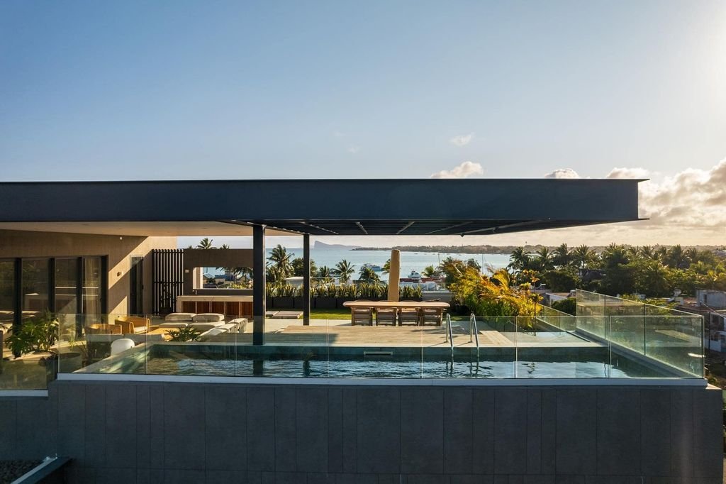 Apartment in Grand Baie, Rivière du Rempart District, Mauritius 1 - 17011092