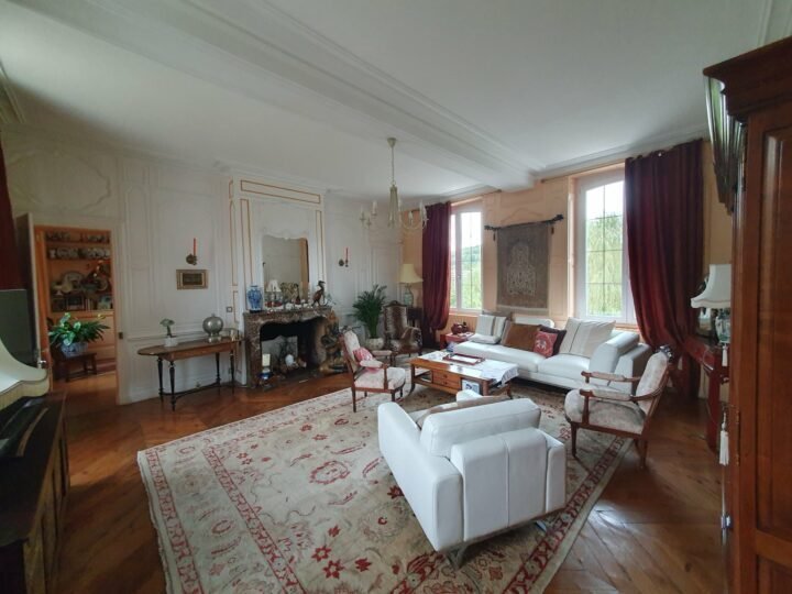 Estate in Cormeilles, Normandy, France 4 - 17010459