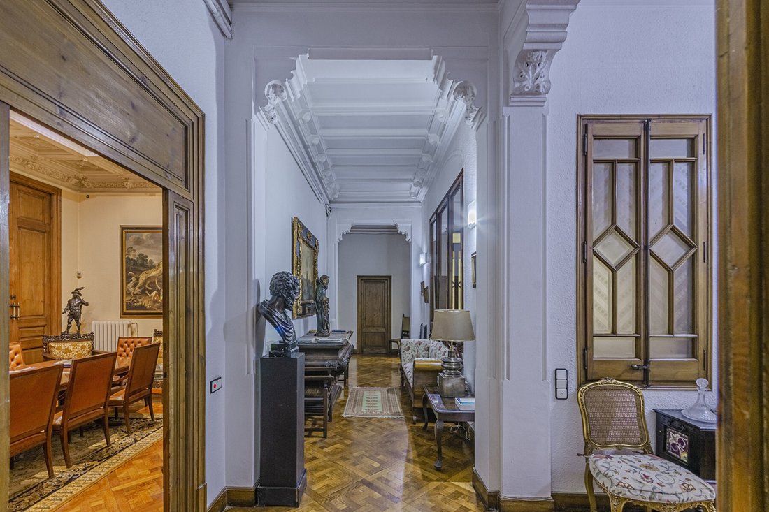 Apartment in Eixample, Barcelona, Spain 5 - 12262061