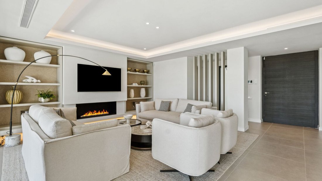 Villa à Puerto Banús, Marbella, Espagne 3 - 17011562