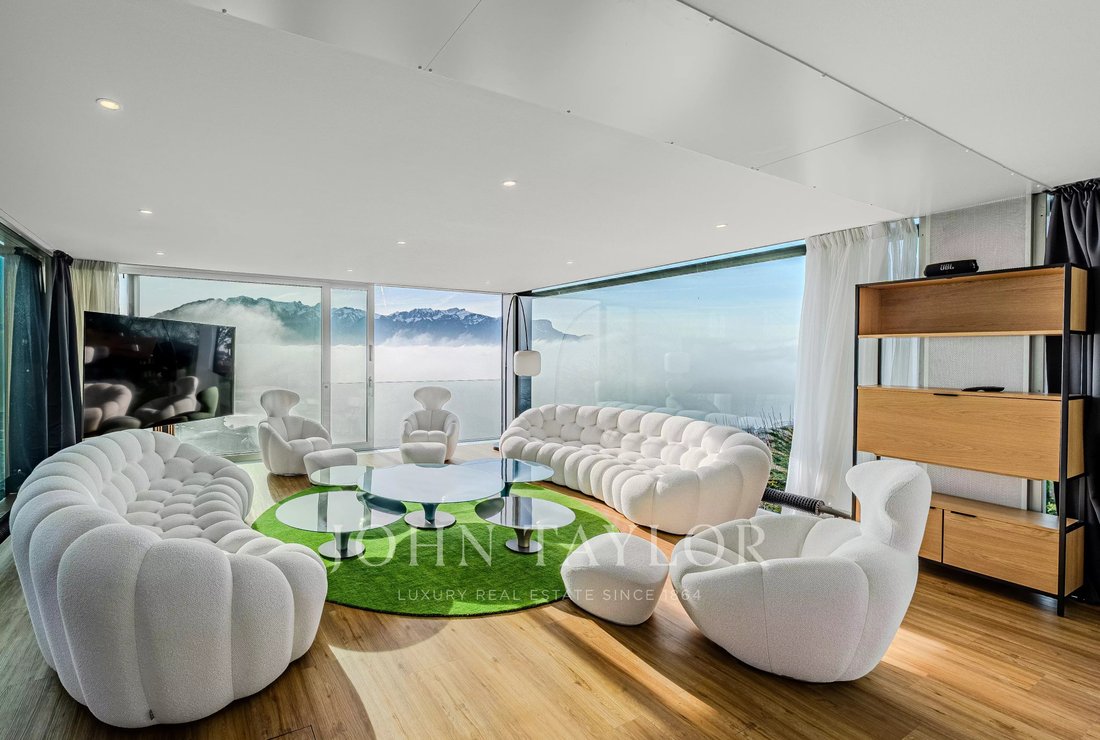 Architect Designed Villa With Lake & Alps Panorama