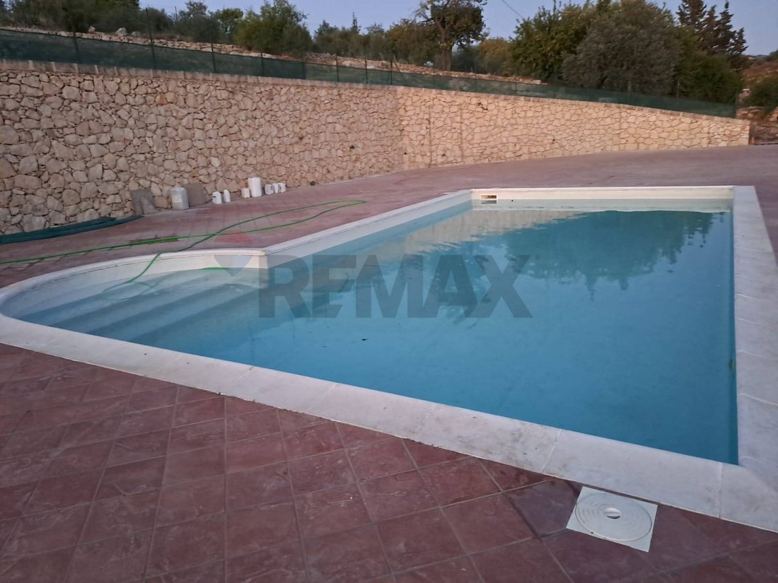 Villa in Chiaramonte Gulfi, Sicily, Italy 3 - 17016137