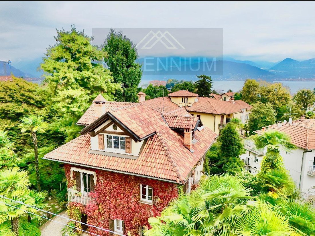 Villa in Stresa, Piedmont, Italy 1 - 17014943