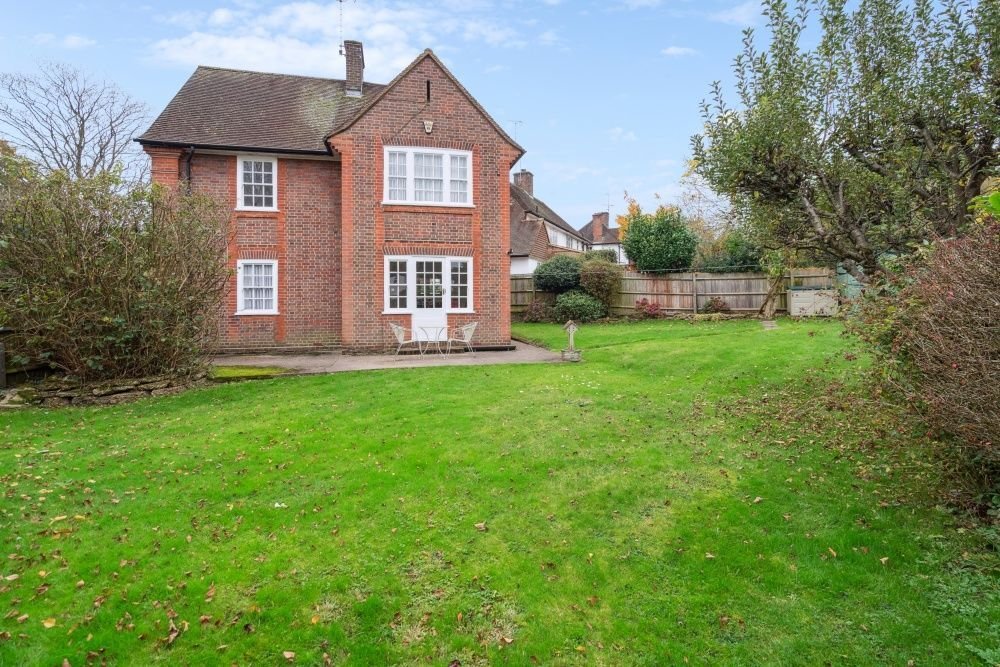 House in Westfield Park, Harrow, England 2 - 17009767
