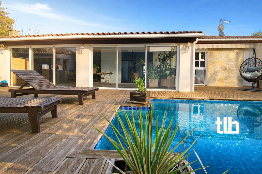 House in Saint-Mathieu-de-Treviers, Occitania, France 1 - 17010274