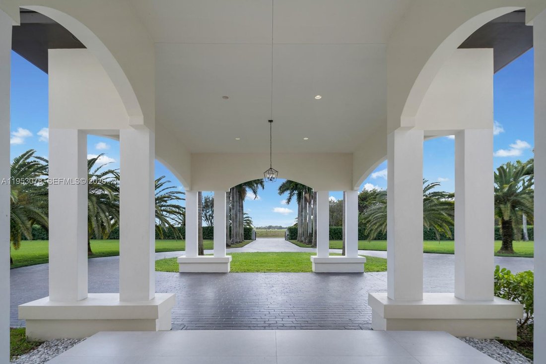 House in Miami, Florida, United States 4 - 17015230