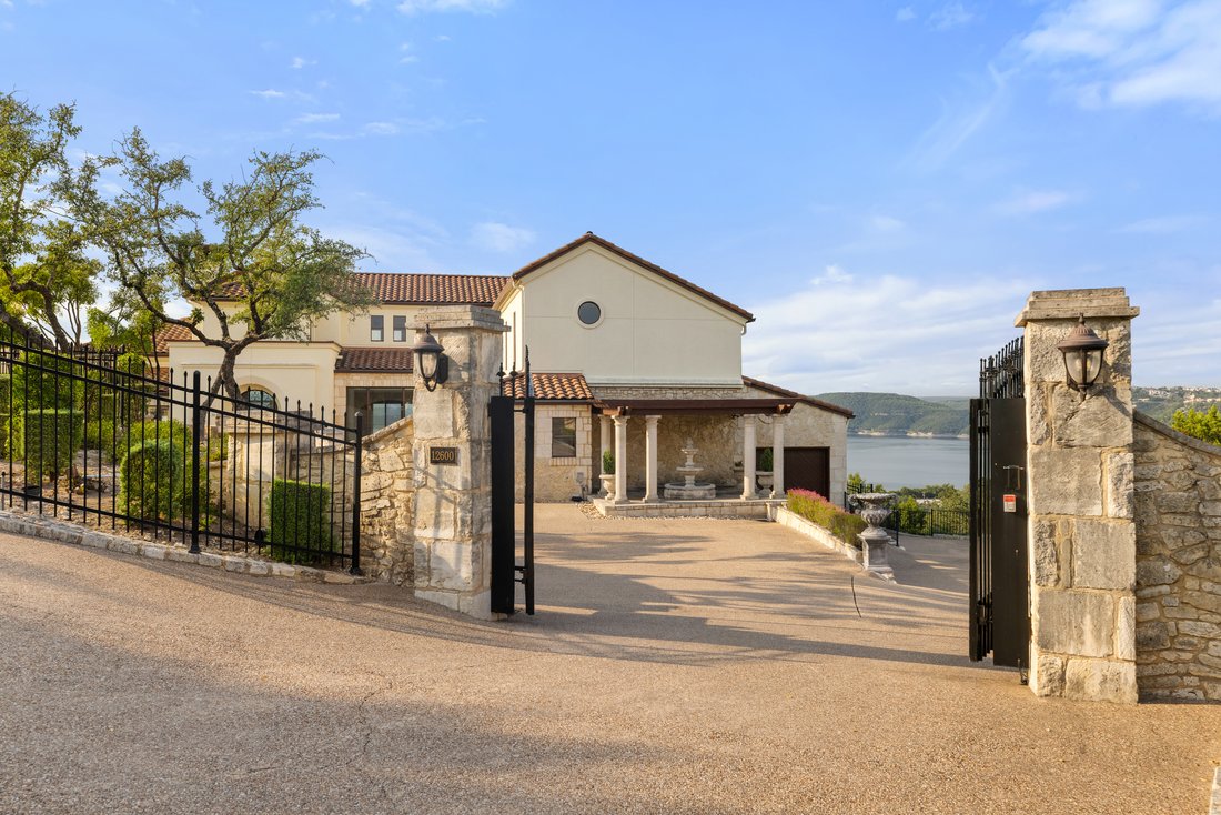 House in Austin, Texas, United States 4 - 16952213