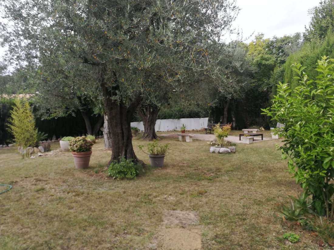 House in Le Rouret, Provence-Alpes-Côte d'Azur, France 3 - 17012682