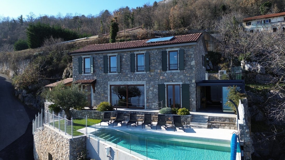Villa in Grad Opatija, Primorje-Gorski Kotar County, Croatia 1 - 17015665