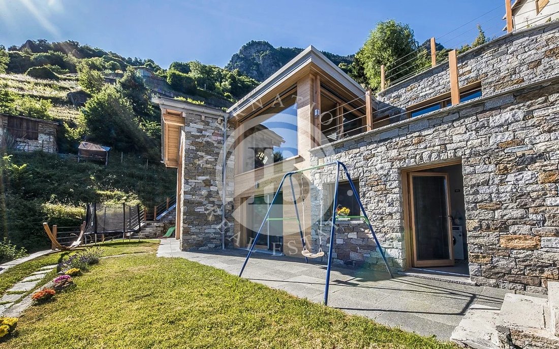 Villa in Chiavenna, Lombardy, Italy 3 - 17015114