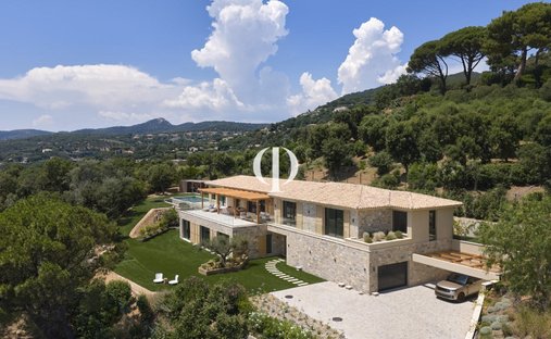 Villa in Grimaud, Provence-Alpes-Côte d'Azur, France 1