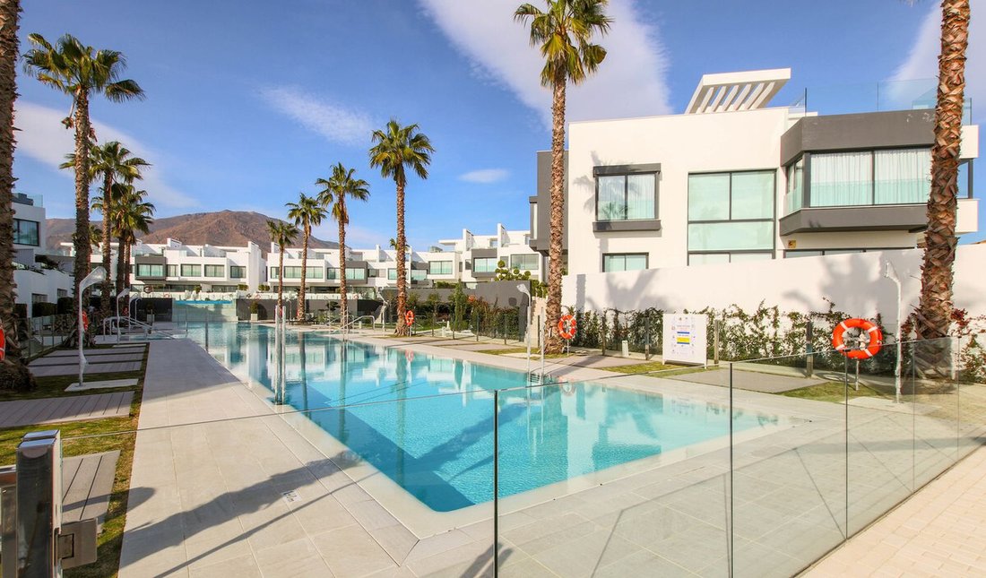 House in Estepona, Andalusia, Spain 1 - 17010239