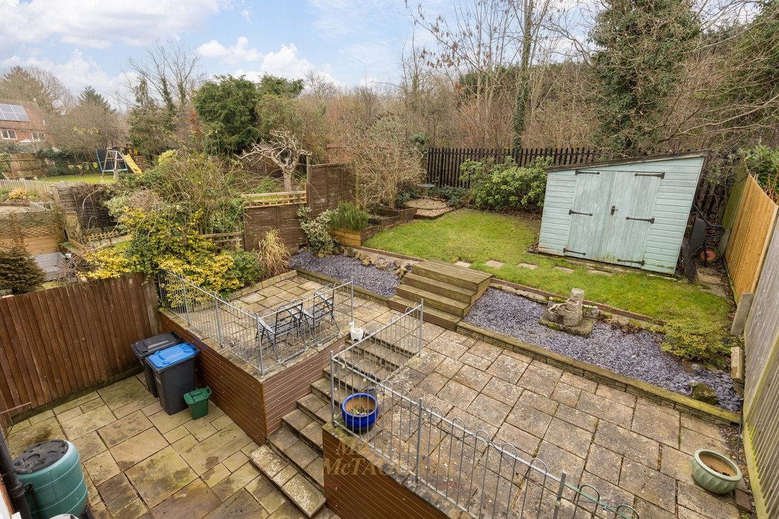 House in Hackenden, East Grinstead, England 2 - 17015243