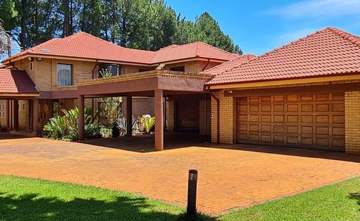 Estate in Sunderland Ridge AH, Gauteng, South Africa 1
