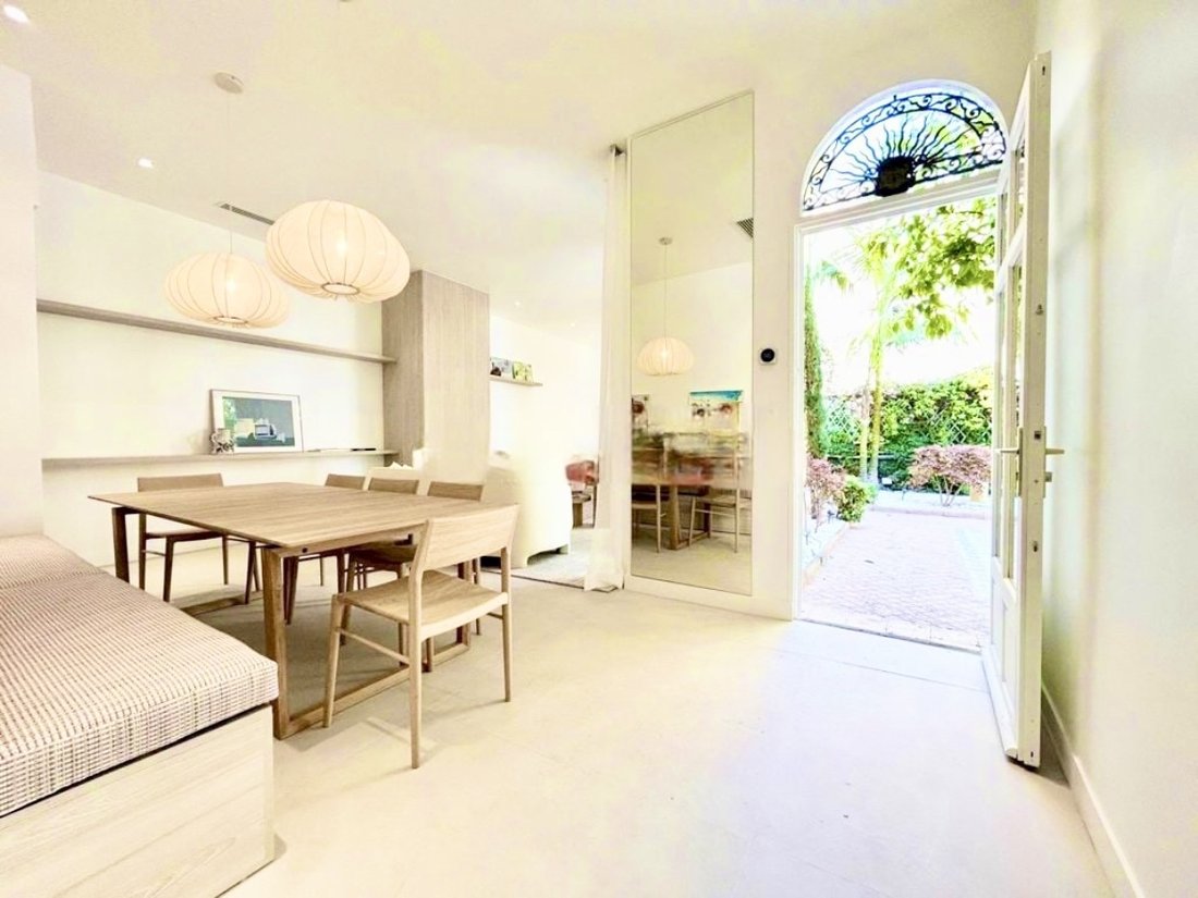 Villa in Cannes, Provence-Alpes-Côte d'Azur, France 4 - 17013214