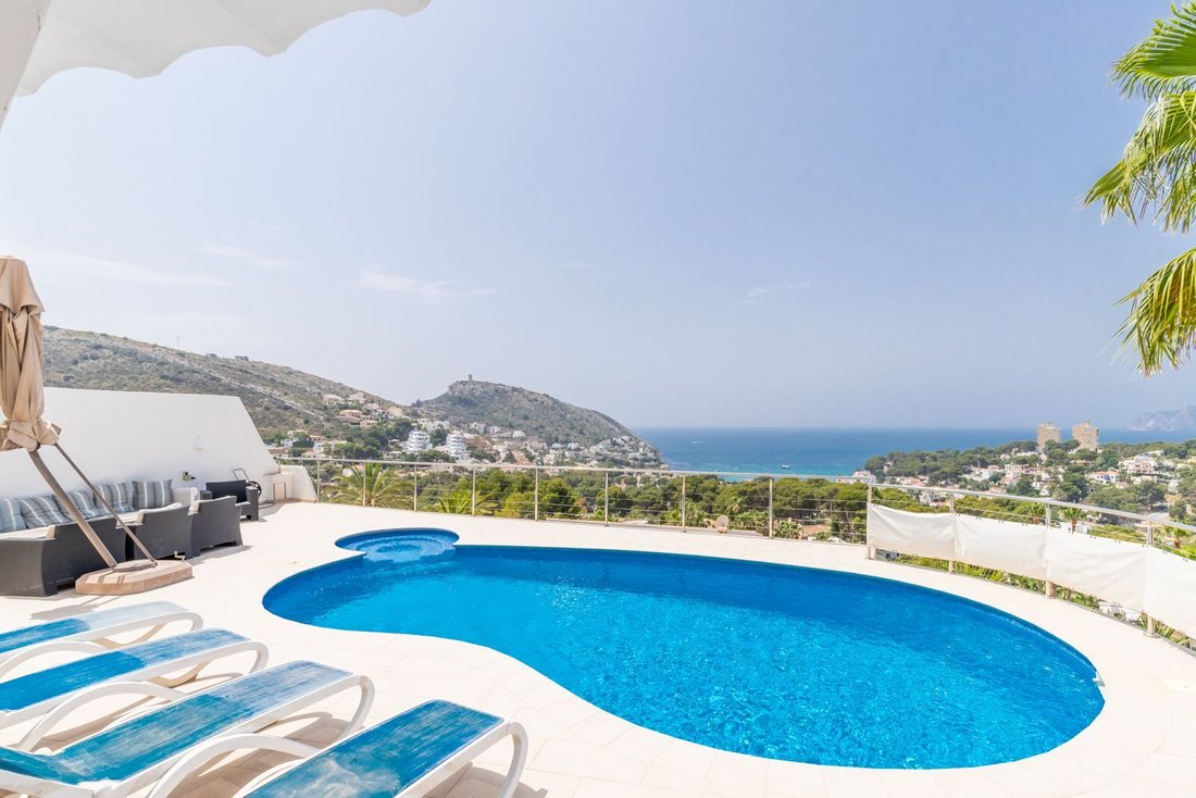 Villa in Moraira, Teulada, Valencian Community 1 - 15796725