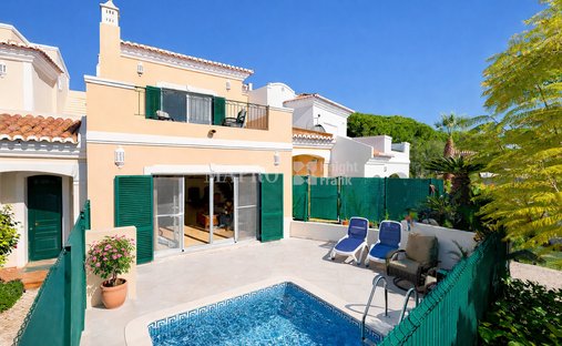 Townhouse in Vale do Lobo, Almancil, Portugal 1